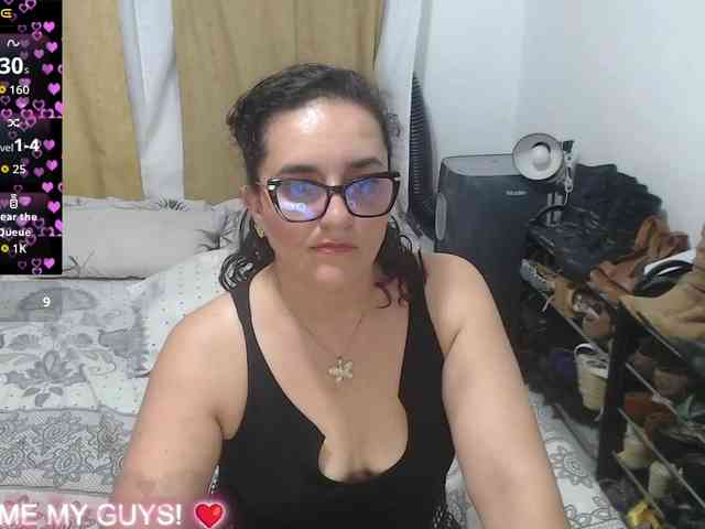 SaimaJayyeb webcam