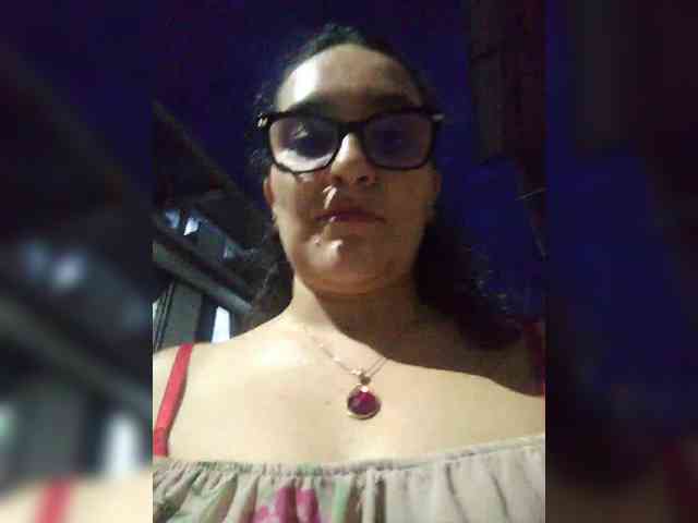 SaimaJayyeb webcam
