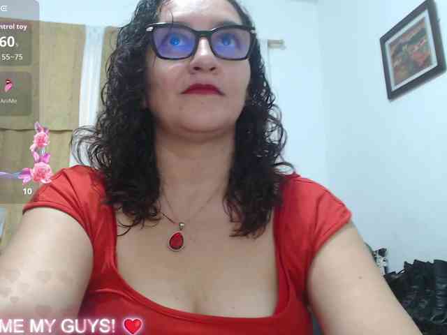 SaimaJayyeb webcam