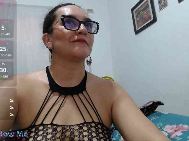 Modèle: SaimaJayyeb