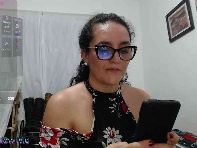 SaimaJayyeb webcam
