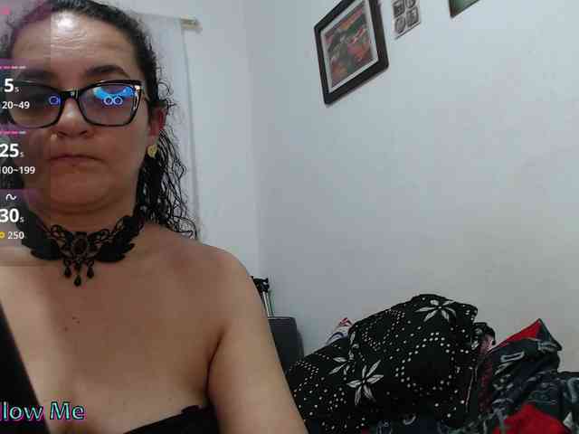 Modèle: SaimaJayyeb