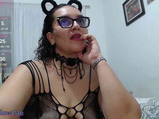 Modèle: SaimaJayyeb