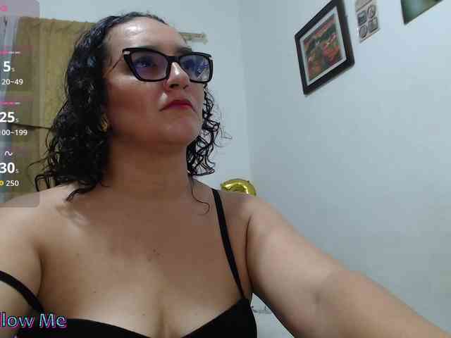 SaimaJayyeb webcam