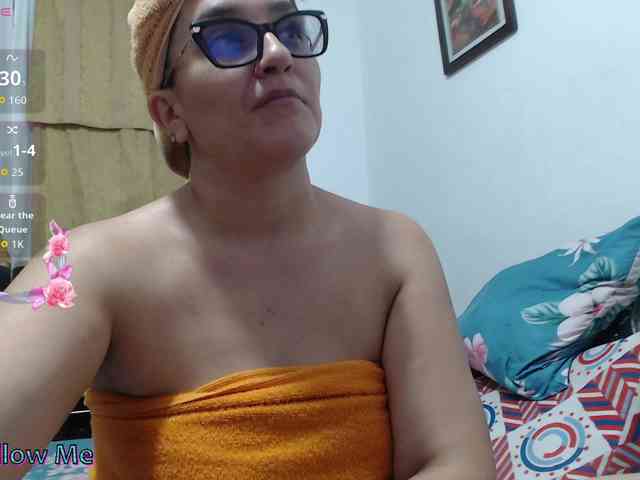 SaimaJayyeb webcam