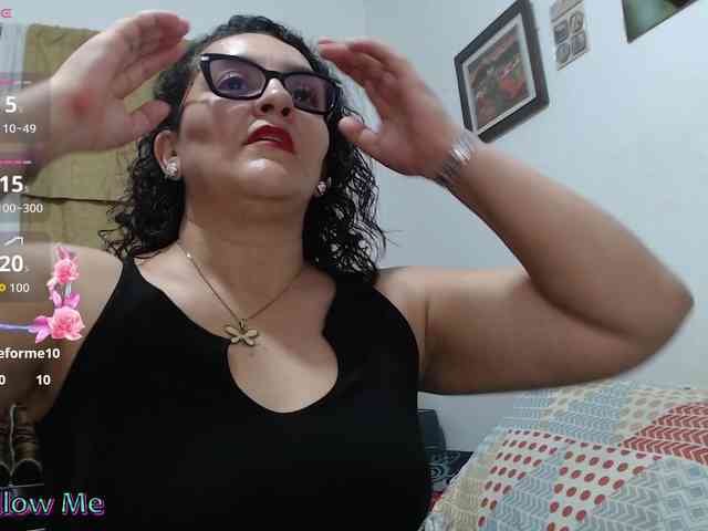 SaimaJayyeb webcam