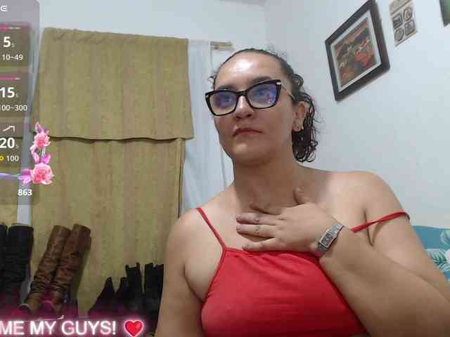 SaimaJayyeb webcam