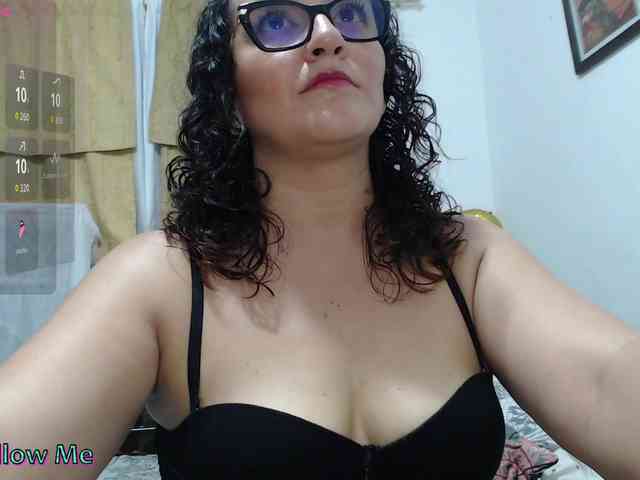 SaimaJayyeb webcam