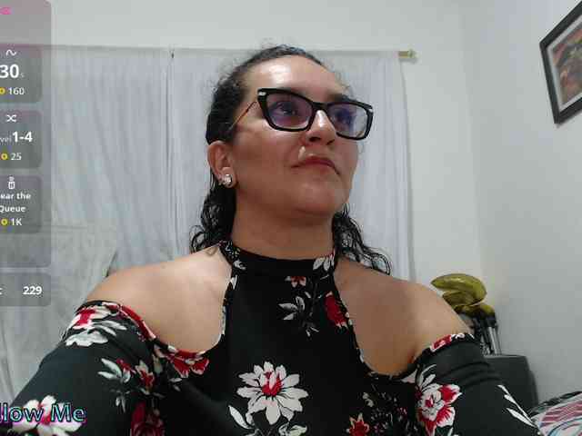 SaimaJayyeb webcam