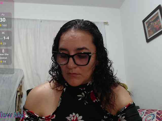 SaimaJayyeb webcam