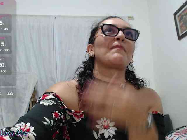 SaimaJayyeb webcam