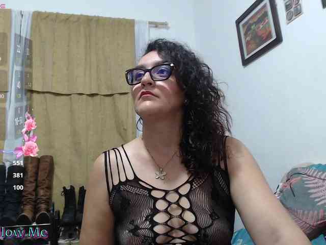 SaimaJayyeb webcam