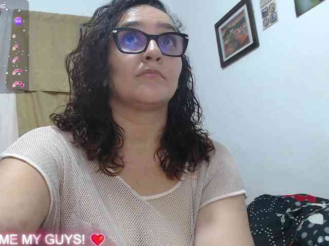 SaimaJayyeb webcam