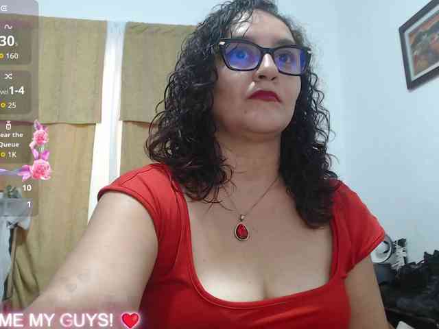 SaimaJayyeb webcam