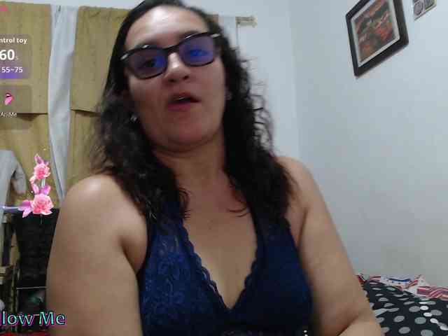 SaimaJayyeb webcam