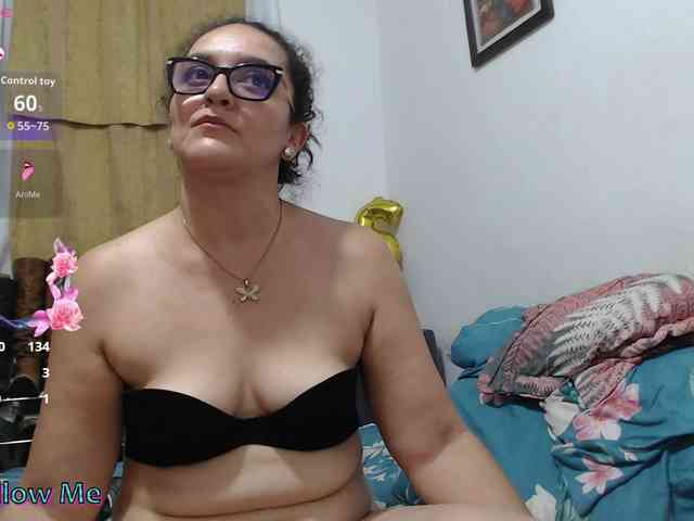 SaimaJayyeb webcam