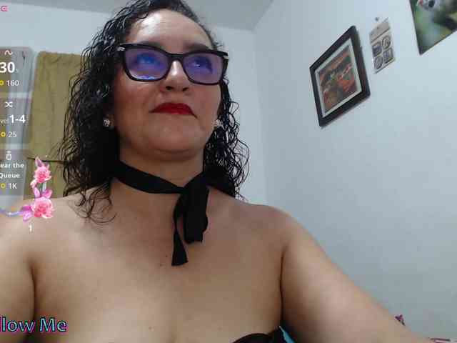 SaimaJayyeb webcam