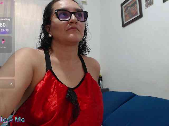 SaimaJayyeb webcam