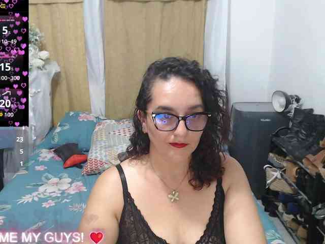 SaimaJayyeb webcam