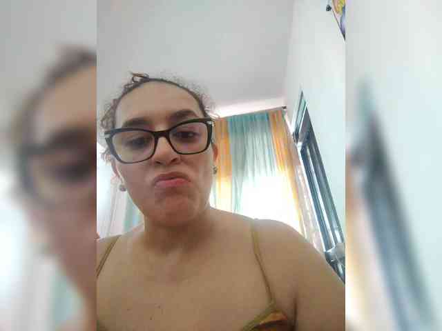 SaimaJayyeb webcam
