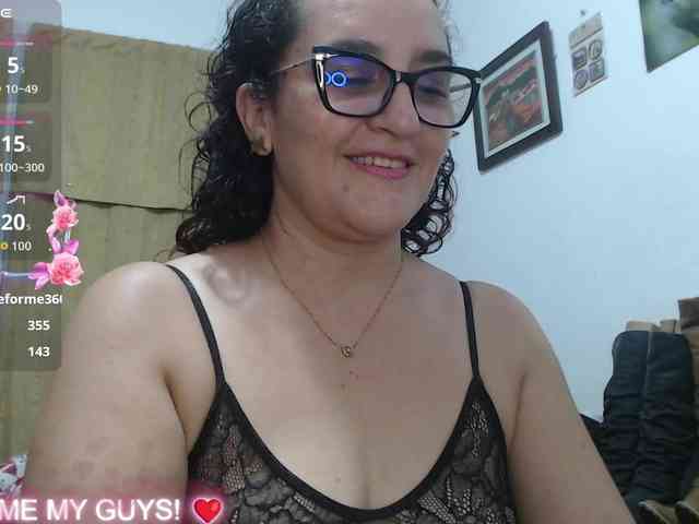 SaimaJayyeb webcam