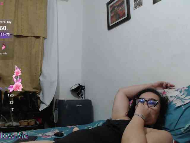 SaimaJayyeb webcam