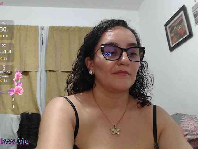 SaimaJayyeb webcam