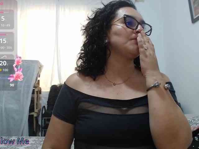 SaimaJayyeb webcam