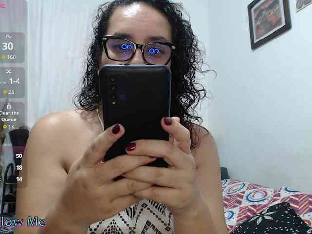 SaimaJayyeb webcam