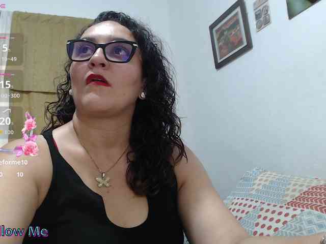 SaimaJayyeb webcam