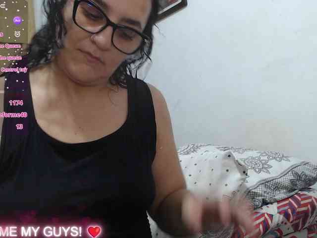 SaimaJayyeb webcam