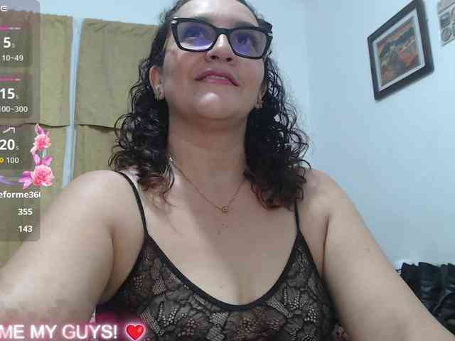 SaimaJayyeb webcam