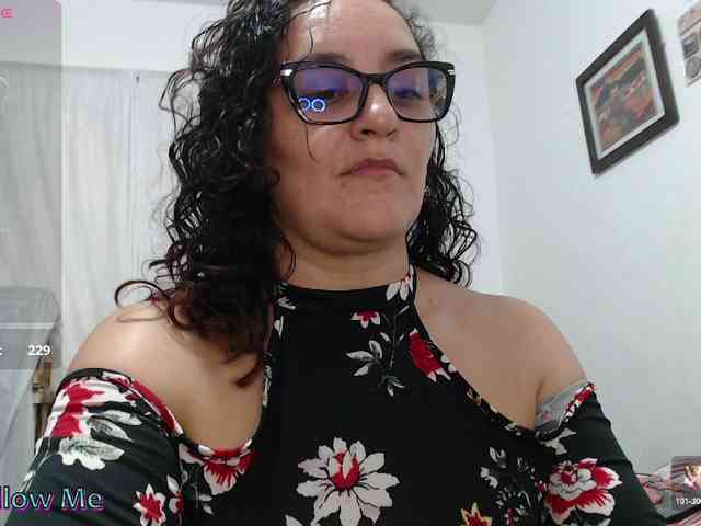 SaimaJayyeb webcam