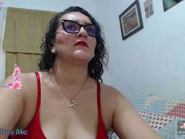 SaimaJayyeb webcam
