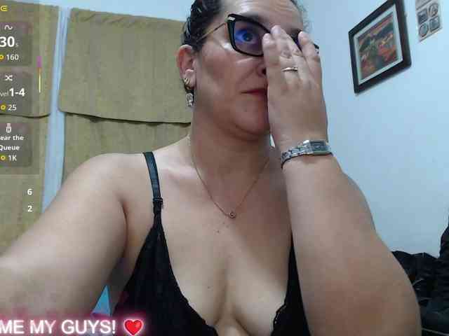 SaimaJayyeb webcam