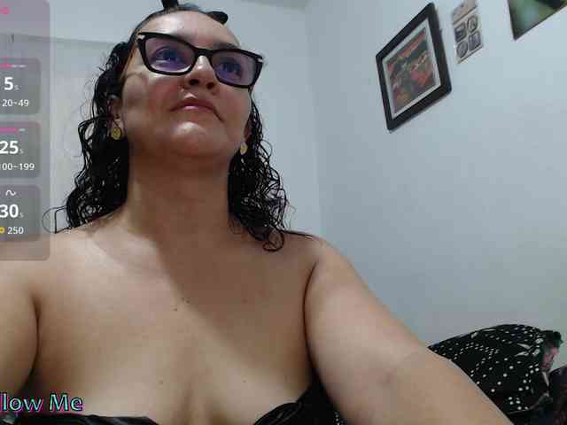 Modèle: SaimaJayyeb