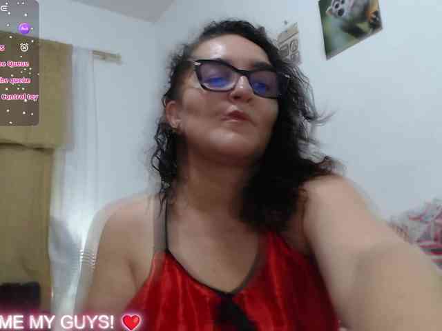 SaimaJayyeb webcam