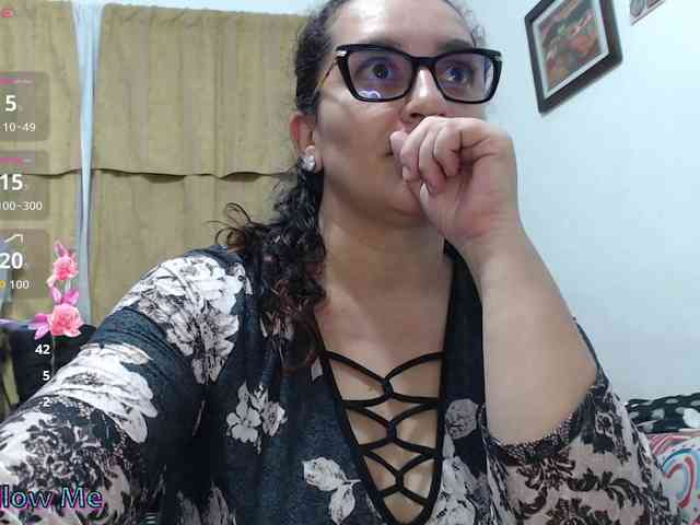 SaimaJayyeb webcam