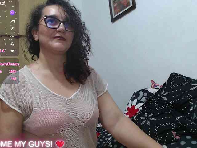 Modèle: SaimaJayyeb