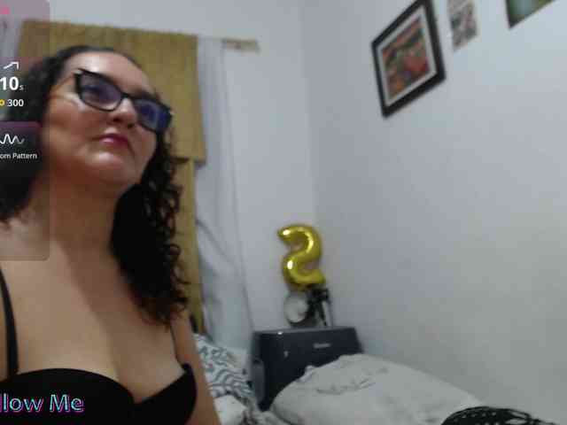 Modèle: SaimaJayyeb