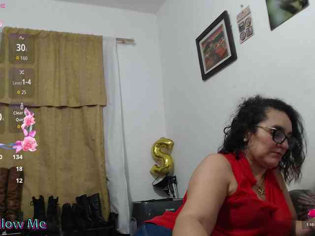 Modèle: SaimaJayyeb