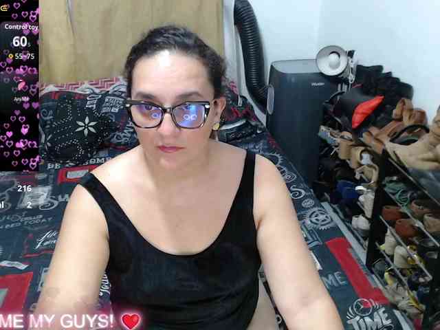 SaimaJayyeb webcam