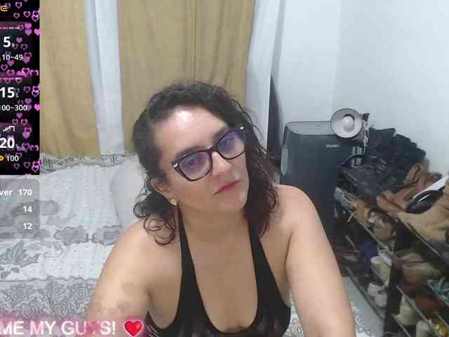 Modèle: SaimaJayyeb