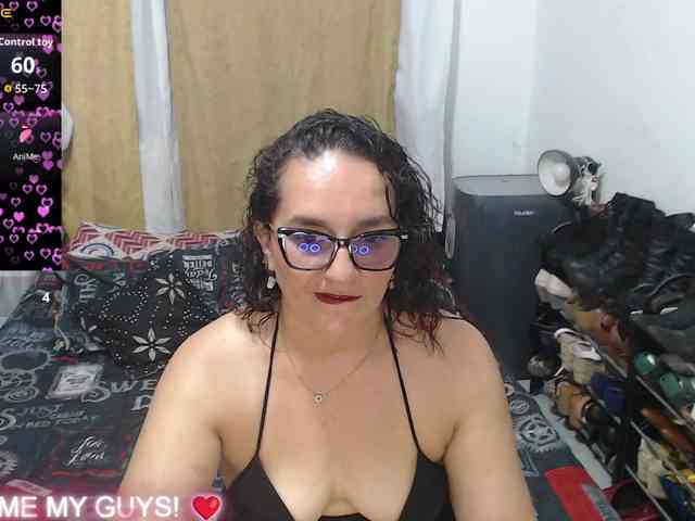 SaimaJayyeb webcam