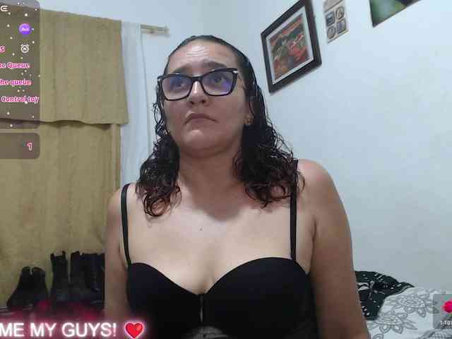 SaimaJayyeb webcam