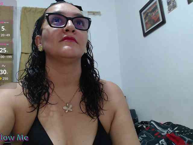 SaimaJayyeb webcam