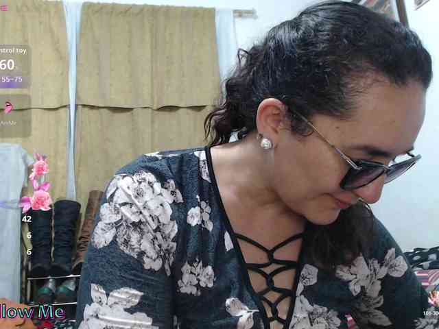 SaimaJayyeb webcam