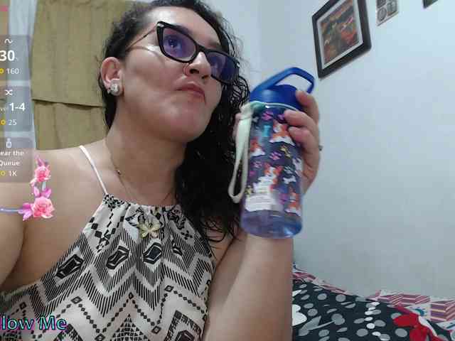 SaimaJayyeb webcam
