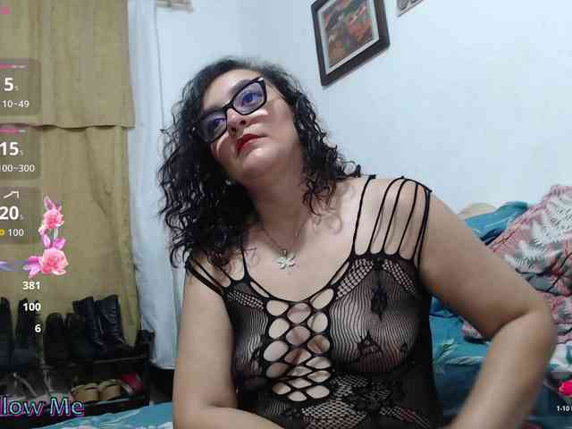 SaimaJayyeb webcam