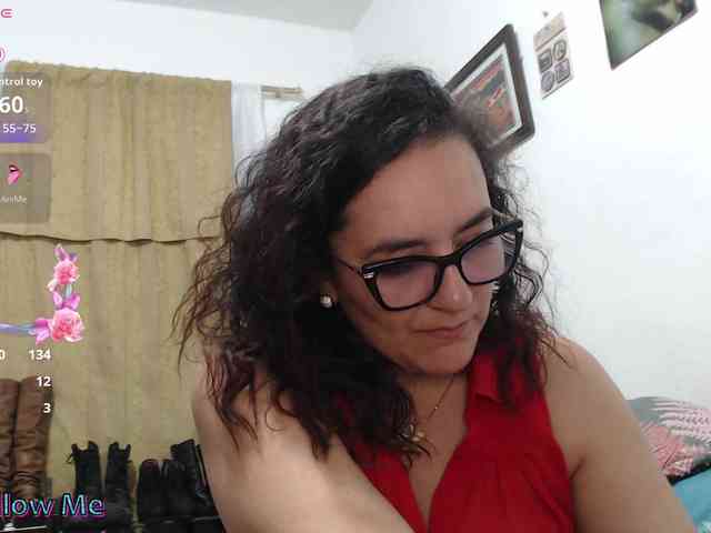 Modèle: SaimaJayyeb